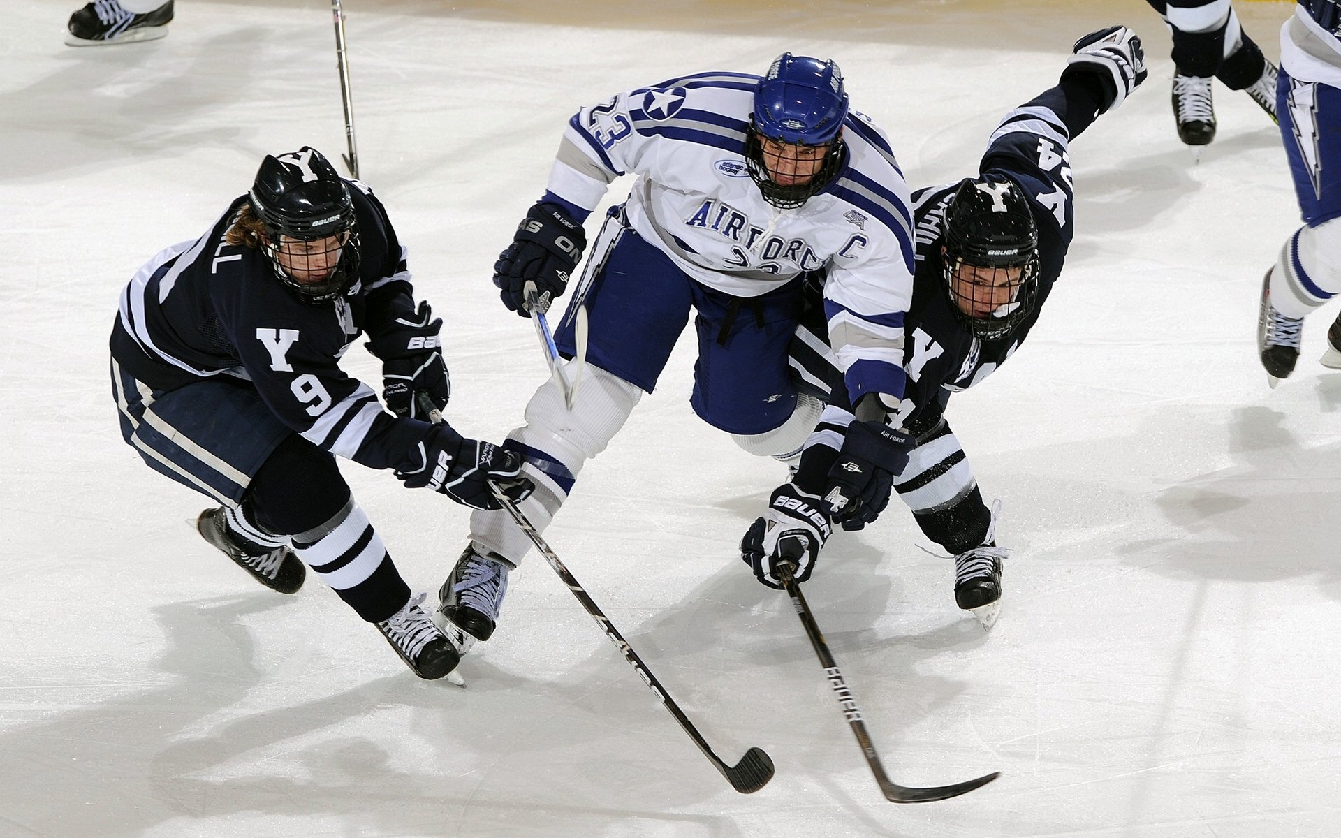 巅峰对决：最佳对抗和经典战役再创新高，的巅峰对决