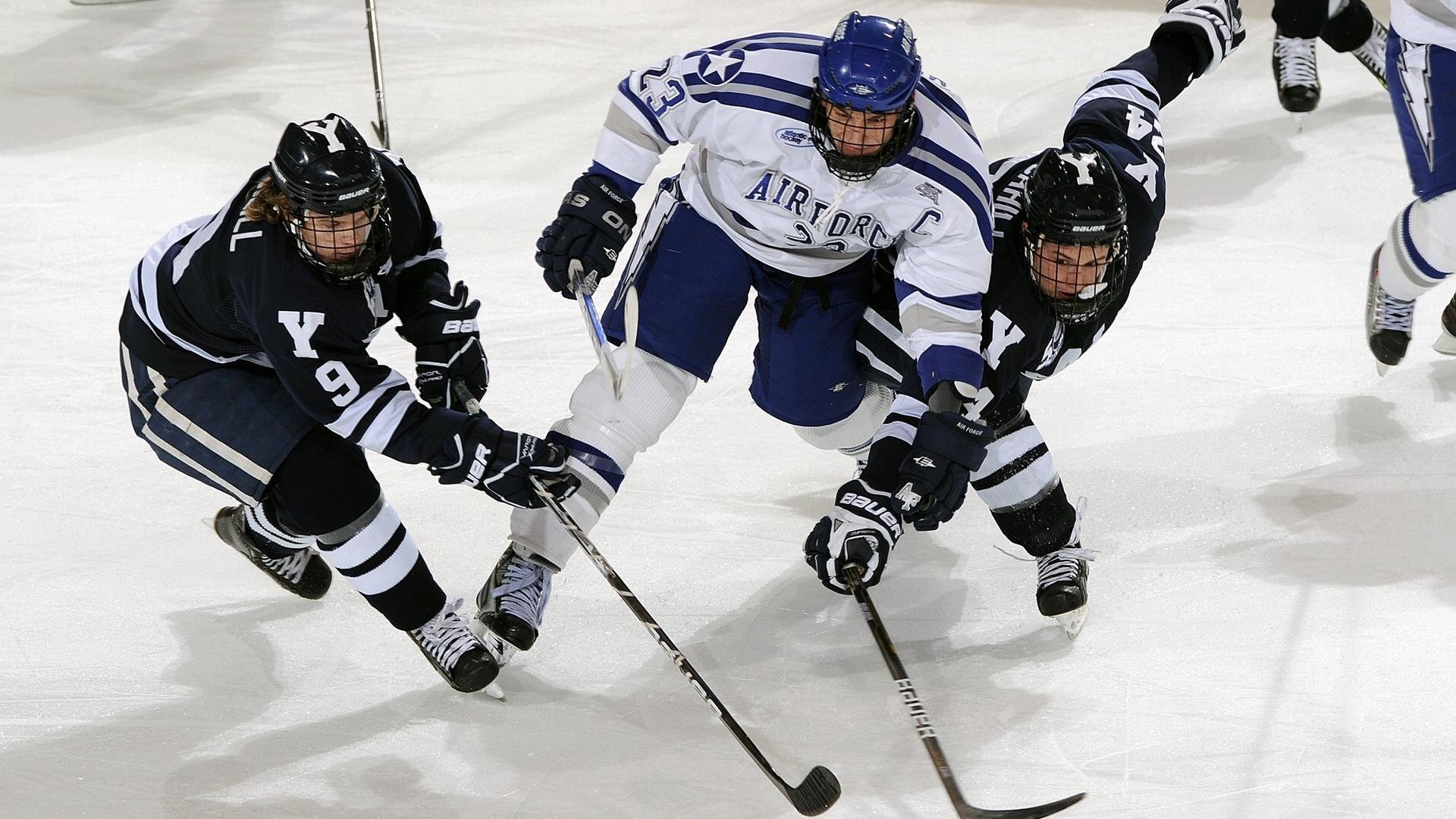 瑞士门将获“最佳雪地扑救奖”，瑞士门将sommer